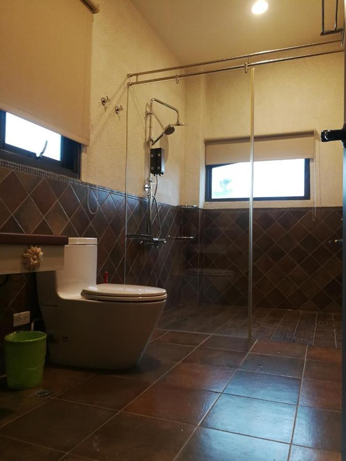 羅東夜市舒果shugo B&B 近清溝夜市 國旅卡特約店 配合手作早餐店及租車行 Luodong Buitenkant foto